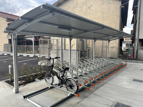 クローバー英賀保駅前の物件内観写真